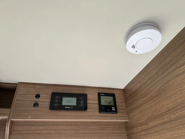 Fahrzeugbild Knaus L!VE WAVE 650 MF LED | ACC | Navi | Kamera #23