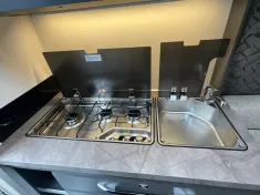 Bild 14 Hobby De Luxe 400 SFe