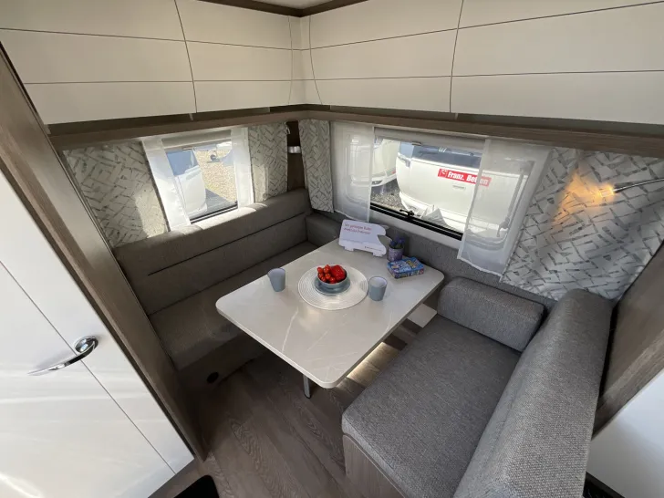 Fahrzeugbild Hobby OnTour 390 SF inkl. Top Angeboten! #10
