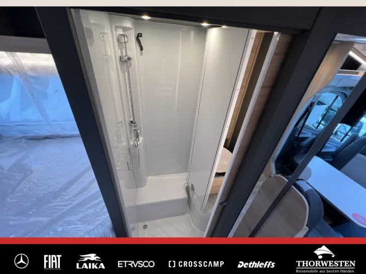 Fahrzeugbild Dethleffs Globebus Go T 15 -14.655,- TV SAT  Automatik #24