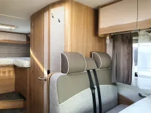 Fahrzeugbild LMC Cruiser V 646 G #10