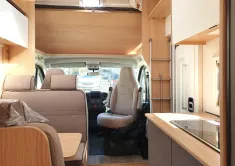 Bild 12 LMC Tourer A 690 6 Personen/3500 KG