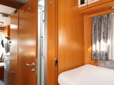 Bild 15 Phoenix Liner 7800 L