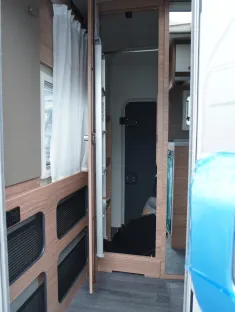 Bild 9 Weinsberg X-Cursion Van EDITION PEPPER 500 LT Mietfahrzeug