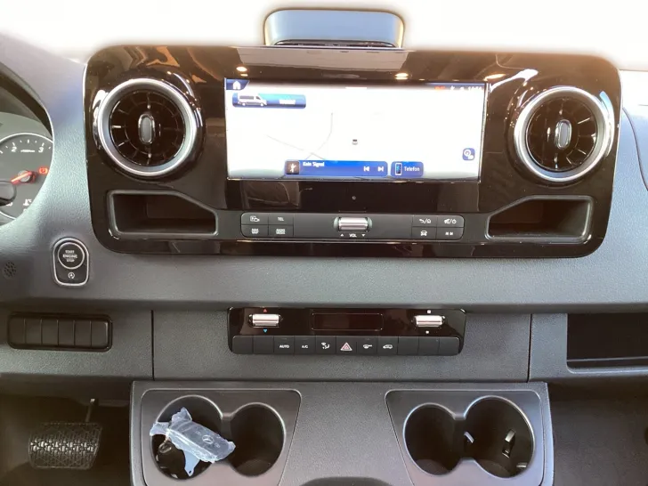 Fahrzeugbild Malibu Genius 641 LE Mercedes GENIUS #9