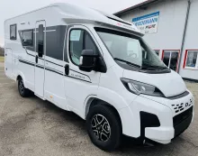 Schräg Vorne Adria Compact SL *ACC * HB el. * LED * ZV*
