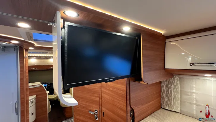 Fahrzeugbild Carthago chic c-line xl I I 5.9 LE Mercedes (228) #37