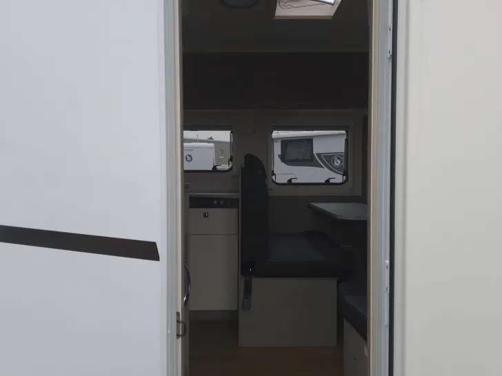 Fahrzeugbild Etrusco T 6.9 SB #8