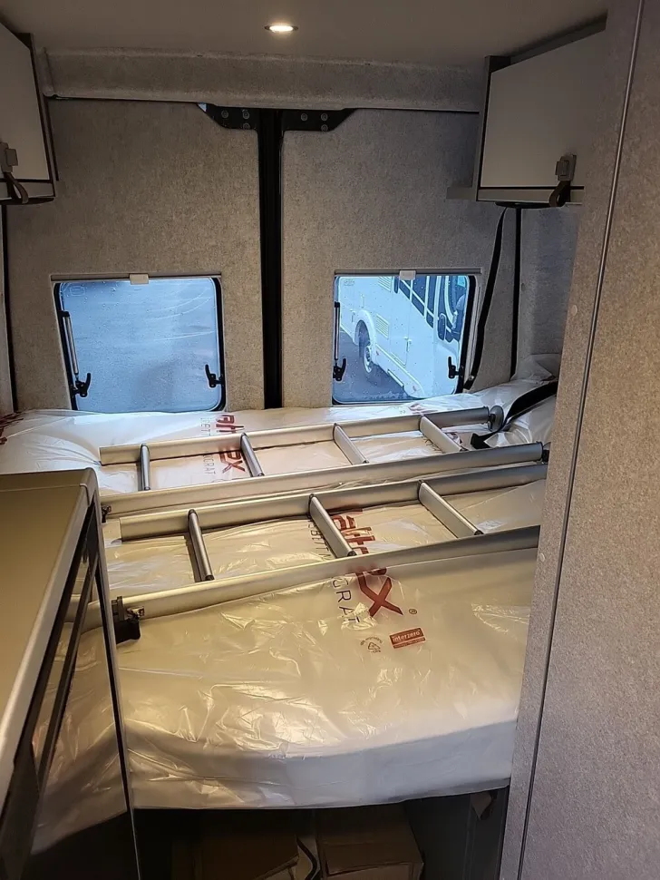 Fahrzeugbild Hymer Camper Van Camper Van Grand Canyon S CrossOver Mercedes #16