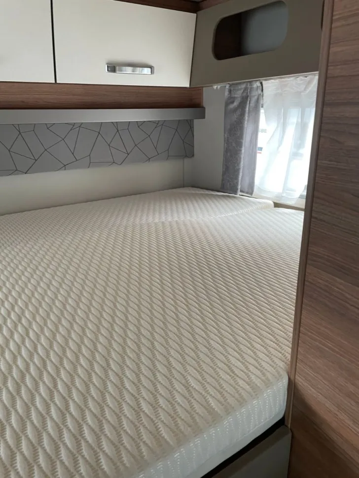 Fahrzeugbild Weinsberg CaraSuite 550 MG #6