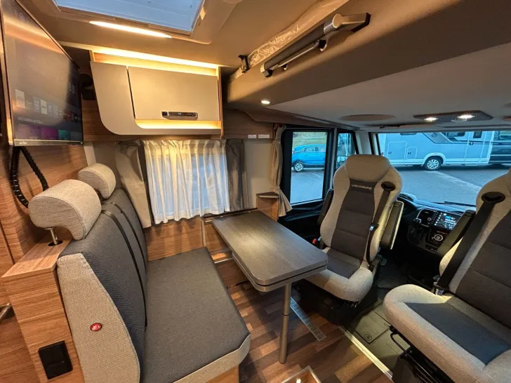 Fahrzeugbild Weinsberg CaraCore 650 MEG #40
