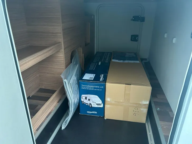 Fahrzeugbild Weinsberg CaraCore 650 MEG #47
