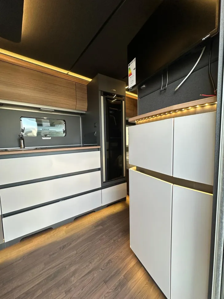 Fahrzeugbild Knaus Azur 500 FU #12