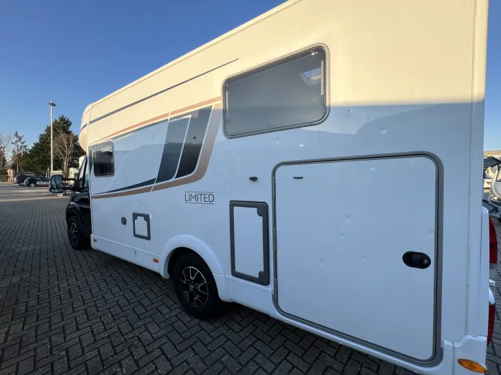 Fahrzeugbild Bürstner Limited T 690 G #6
