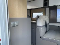 Bild 24 LMC Tourer Lift H 664 G Ford