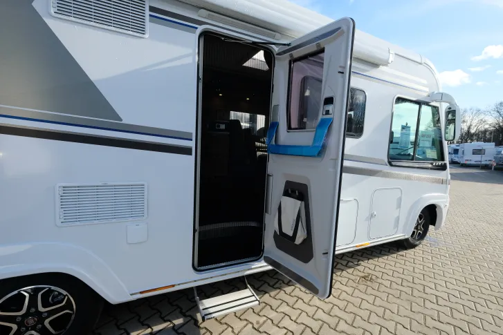 Fahrzeugbild Knaus Sun I 900 LEG #8