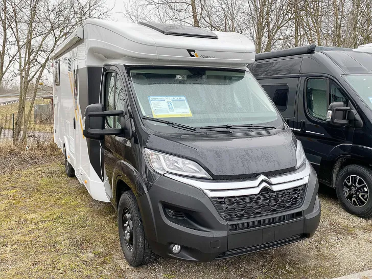 Fahrzeugbild Glücksmobil TEILINTEGRIERT S 75 SL #2