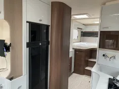 Bild 19 Bürstner Elegance I 910 G (Autom. Solar RFK Autark Leder)