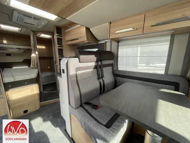 Fahrzeugbild Knaus Sky TI 650 MF #1
