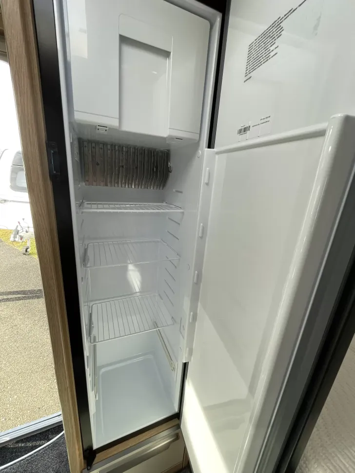 Fahrzeugbild Knaus Sky TI 650 MF #5