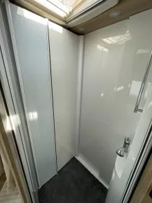 Fahrzeugbild Knaus Sky TI 650 MF #7