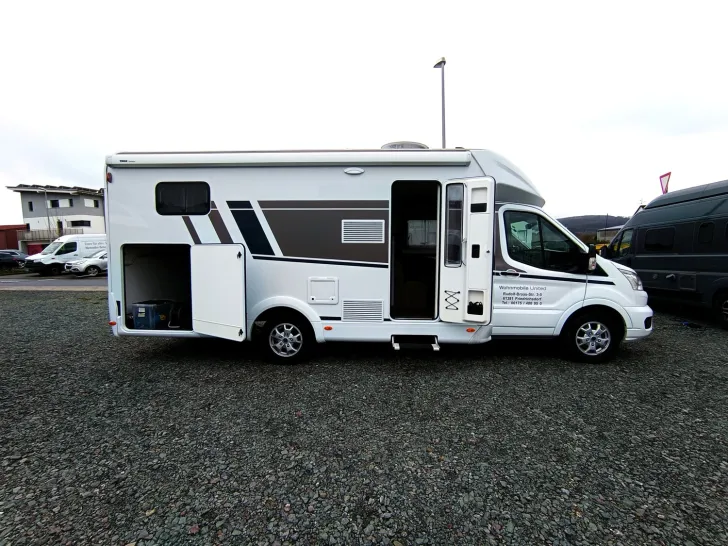 Fahrzeugbild Carado Edition24 T Ford 447H T447 Hubbett 130 PS #2