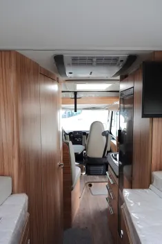 Bild 15 Hymer Exsis-i Pure 580 Exsis I 580 3,5t los fahren!