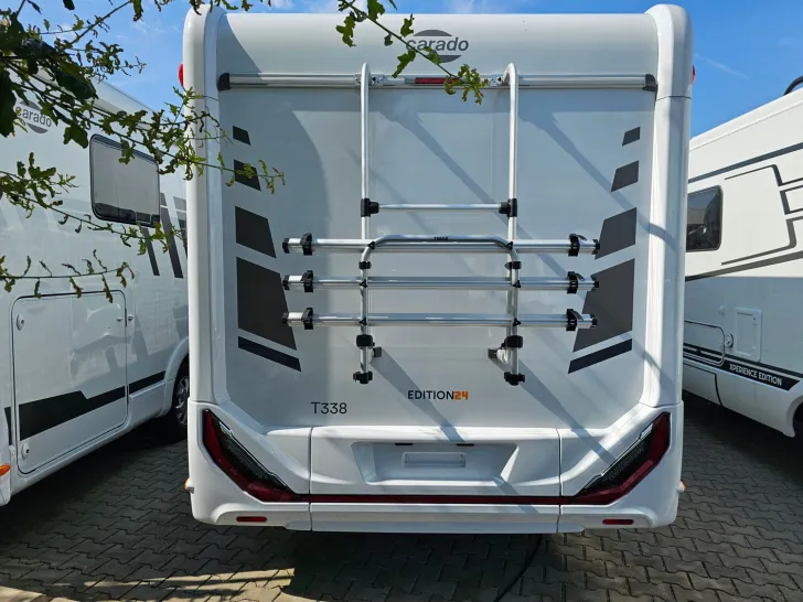 Fahrzeugbild Carado Edition24 T Ford 338 155PS/Automatik/o.Hubbett #4