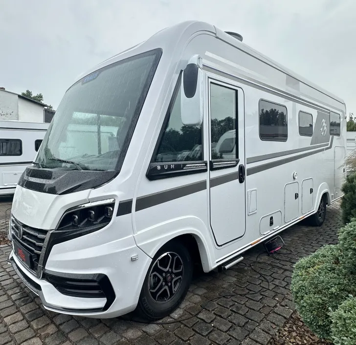 Fahrzeugbild Knaus Sun I 700 LEG HY4 Stützen, Wechselrichter #5