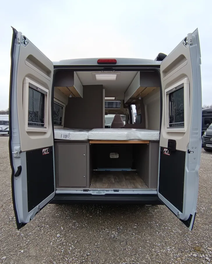 Fahrzeugbild LMC Innovan 600 Fiat Autom. 140 PS,Markise,RÜ-Kamera #6