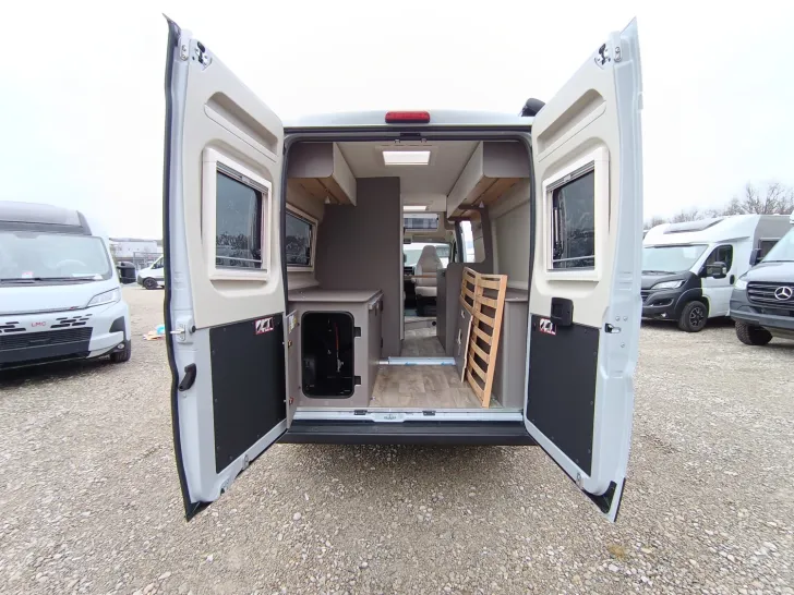 Fahrzeugbild LMC Innovan 600 Fiat Autom. 140 PS,Markise,RÜ-Kamera #7