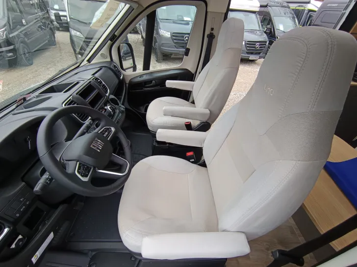 Fahrzeugbild LMC Innovan 600 Fiat Autom. 140 PS,Markise,RÜ-Kamera #9
