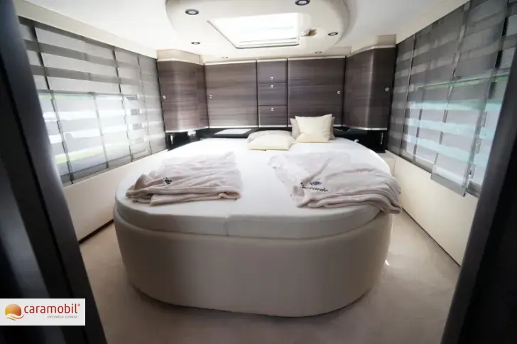 Fahrzeugbild Concorde Liner 1090 GIO Sie sparen 130.000.-Euro #13