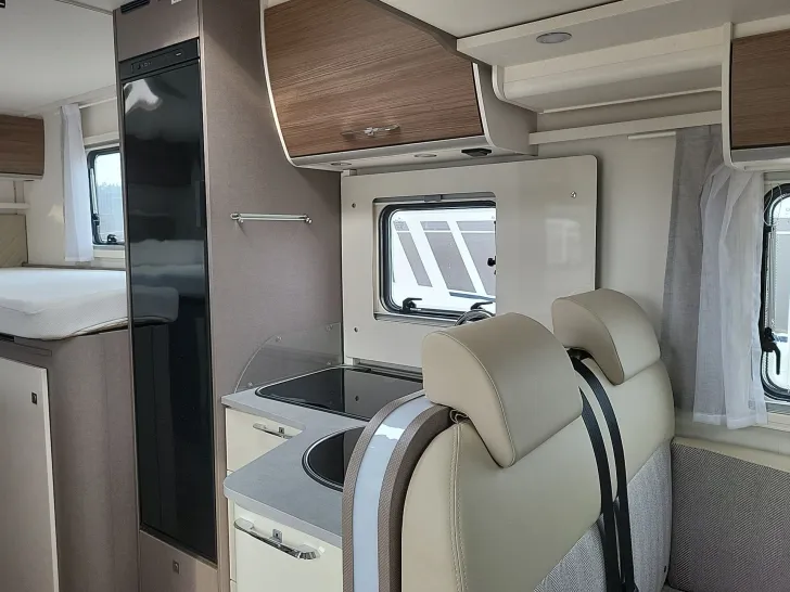 Fahrzeugbild Etrusco T 7300 SB #9
