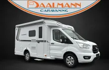 Schräg Vorne Weinsberg CaraLoft 550 MF 4Pakete TV BikeLift Rahmenfens