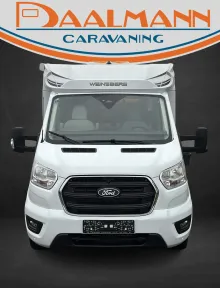Frontal Vorne Weinsberg CaraLoft 550 MF 4Pakete TV BikeLift Rahmenfens