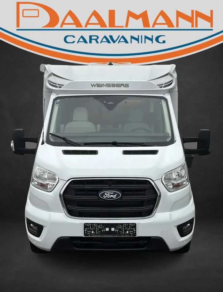Frontal Vorne Weinsberg CaraLoft 550 MF 4Pakete TV BikeLift Rahmenfens