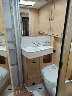 Bild 15 Hymer B-Klasse MC T BlackLine 600 BMC-T, BMCT, B MC-T