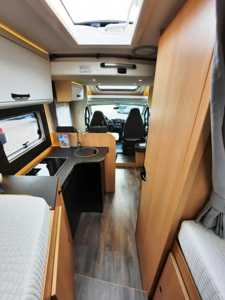 Fahrzeugbild Sunlight T 67S Adventure Edition #4