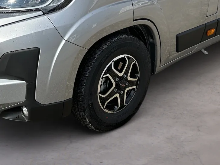 Fahrzeugbild Malibu DIVERSITY 640 LE K #6