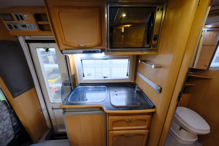 Fahrzeugbild Frankia T 650 BD/Festbett/Garage/Solar/Markise #16