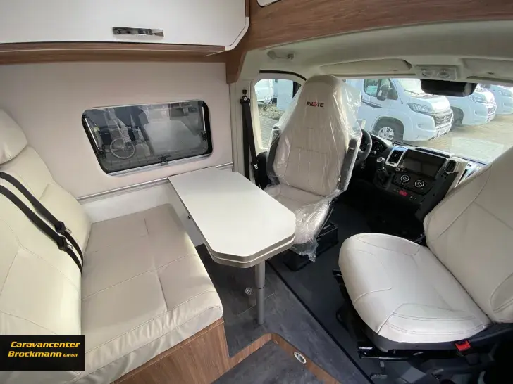 Fahrzeugbild Pilote Van V600G Offroad-Style spare 15000€ #13