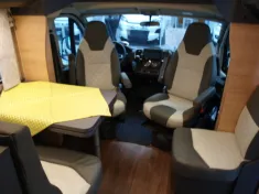 Bild 11 Knaus L!VE TI 650 MEG Platinum Selection Automatik /Tür mit Fenster &ZV