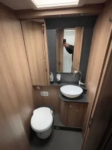 Fahrzeugbild Carthago C2-tourer I 145 RB-LE comfort 4.2t MB-Sprinter #4