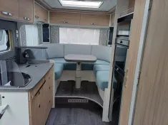 Bild 13 Frankia F-Line I 680 Plus 4.5 t Rundsitzgruppe