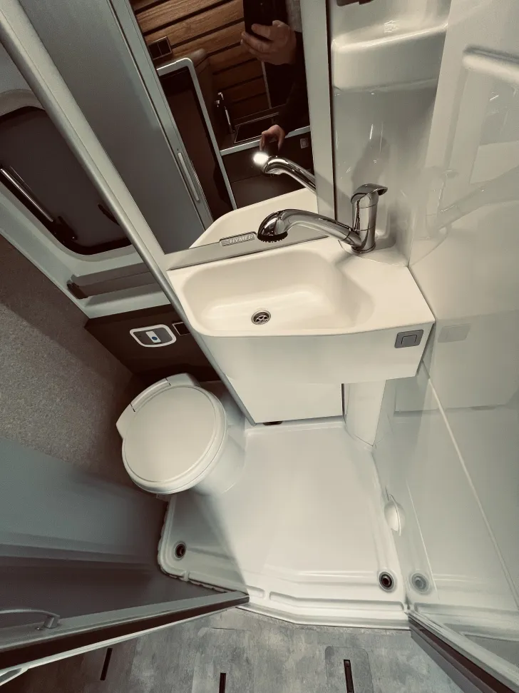 Fahrzeugbild Hymer Camper Van Yellowstone #17
