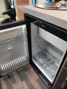 Fahrzeugbild Weinsberg CaraHome 550 MG !! Sie sparen 14.932,- !! #14