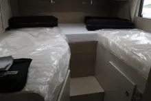 Fahrzeugbild Bürstner Lineo T 690 G AT8G+Winterpaket #9