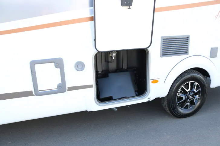 Fahrzeugbild Bürstner Lyseo TD 690 G Harmony+Hubbett+Sunroof+Kamera #8