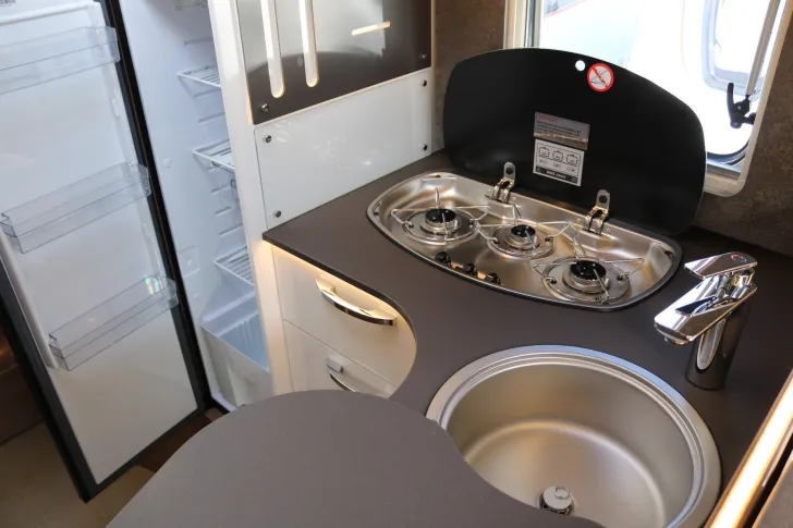 Fahrzeugbild Bürstner Lyseo TD 690 G Harmony+Hubbett+Sunroof+Kamera #11